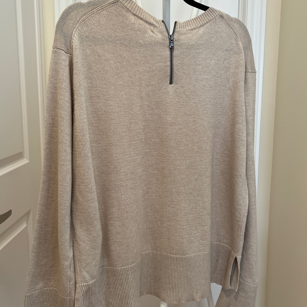 H&M sweater - Picture 2 of 5
